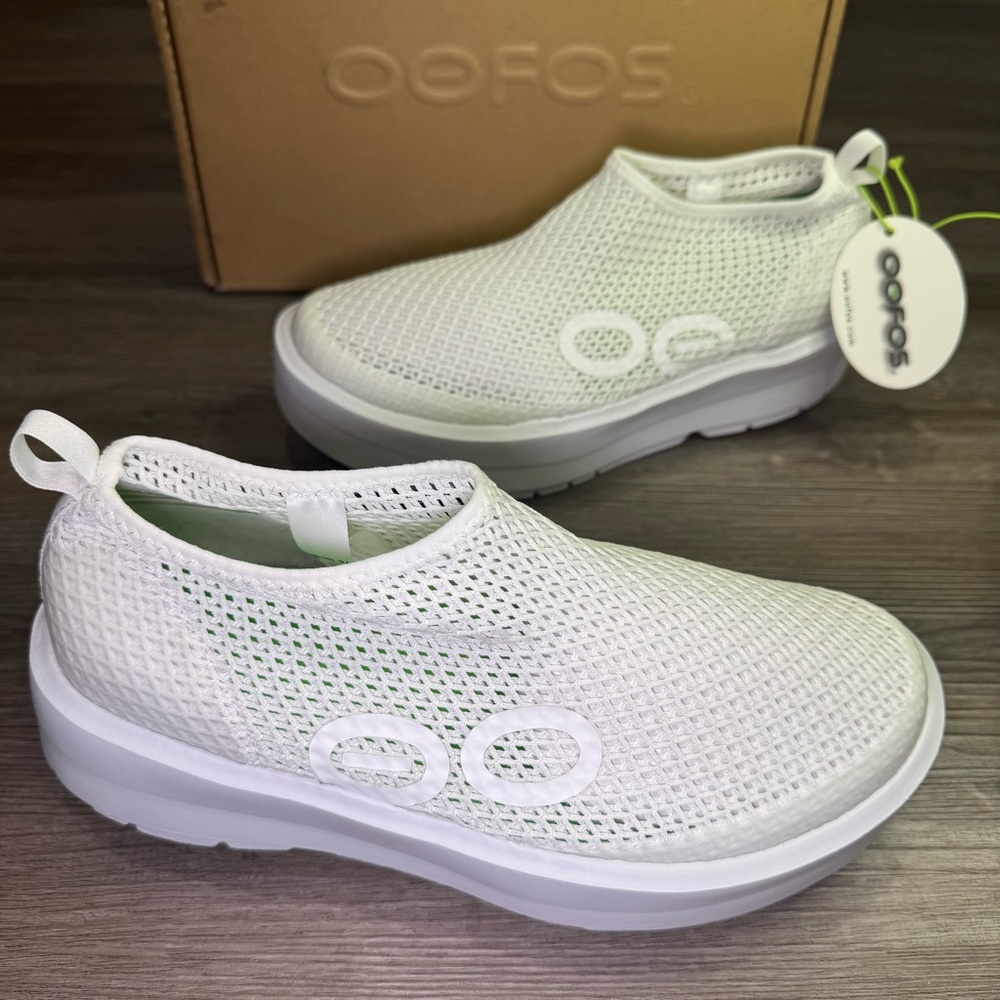 OOFOS OOmega Chukka White Slip On Recovery Sneakers